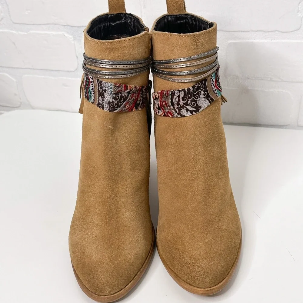 Callisto of California Womens 9‎ Tan Suede Ankle Boots Boho Tassel Block Heel